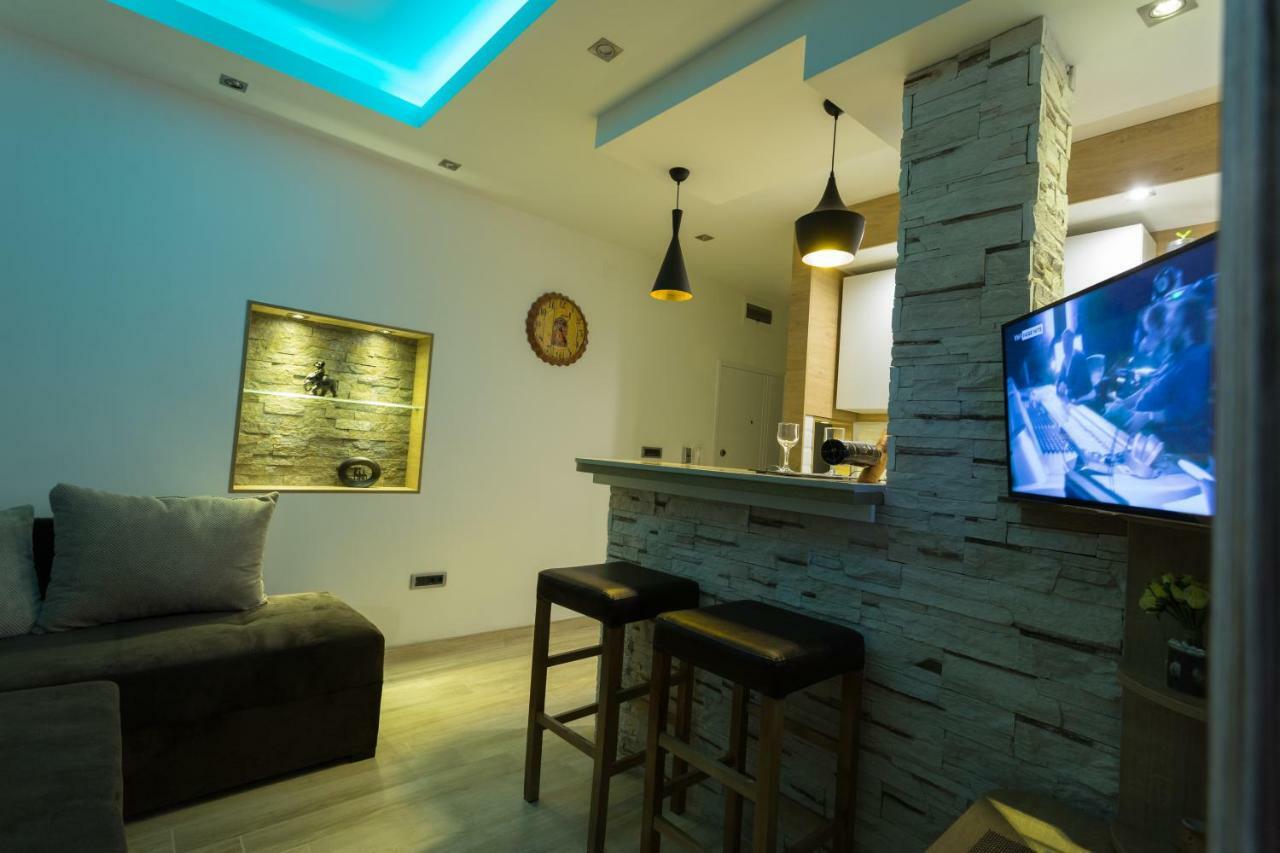 Cosmopolitan One Apartment Belgrado Buitenkant foto
