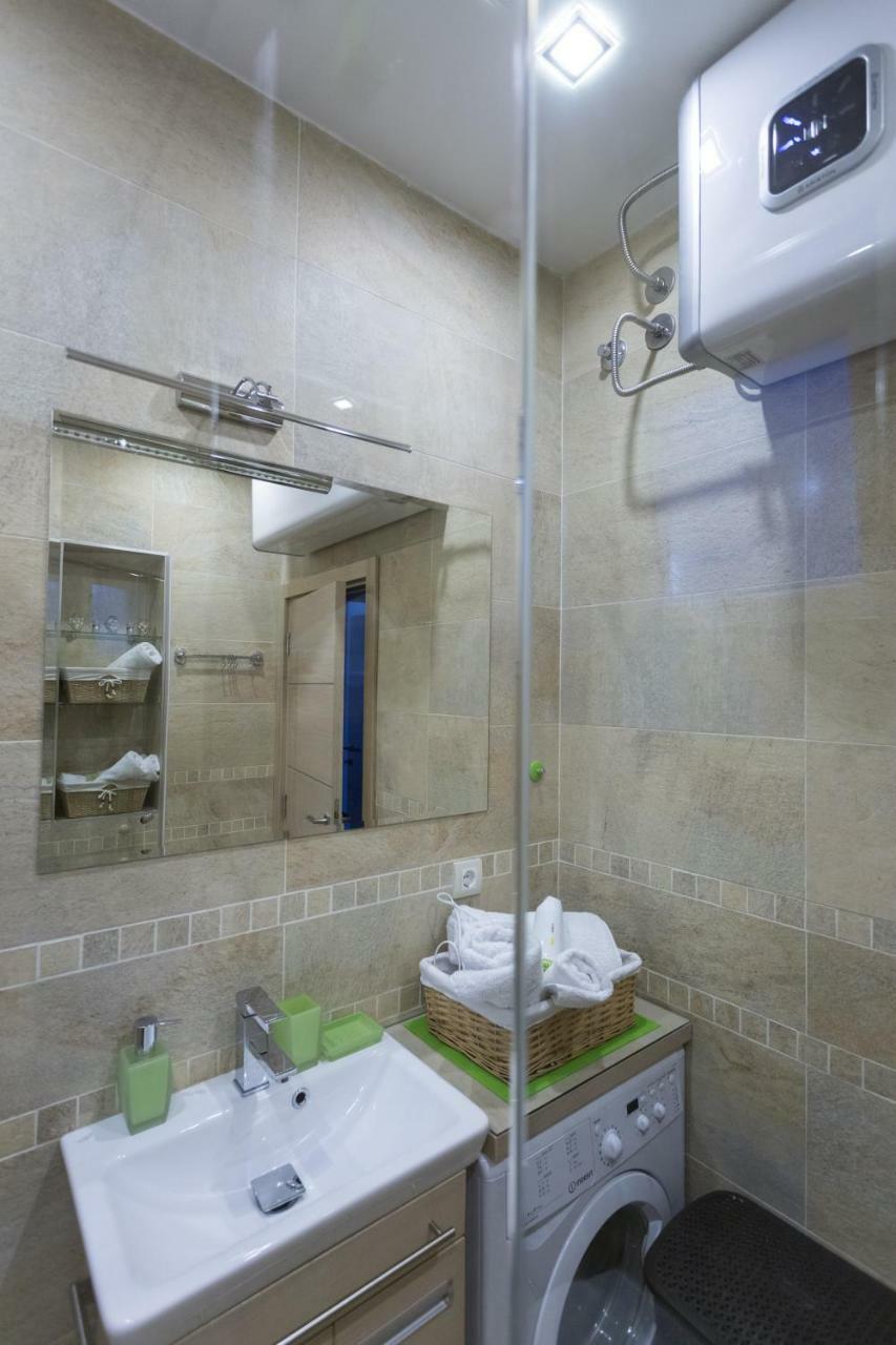 Cosmopolitan One Apartment Belgrado Buitenkant foto