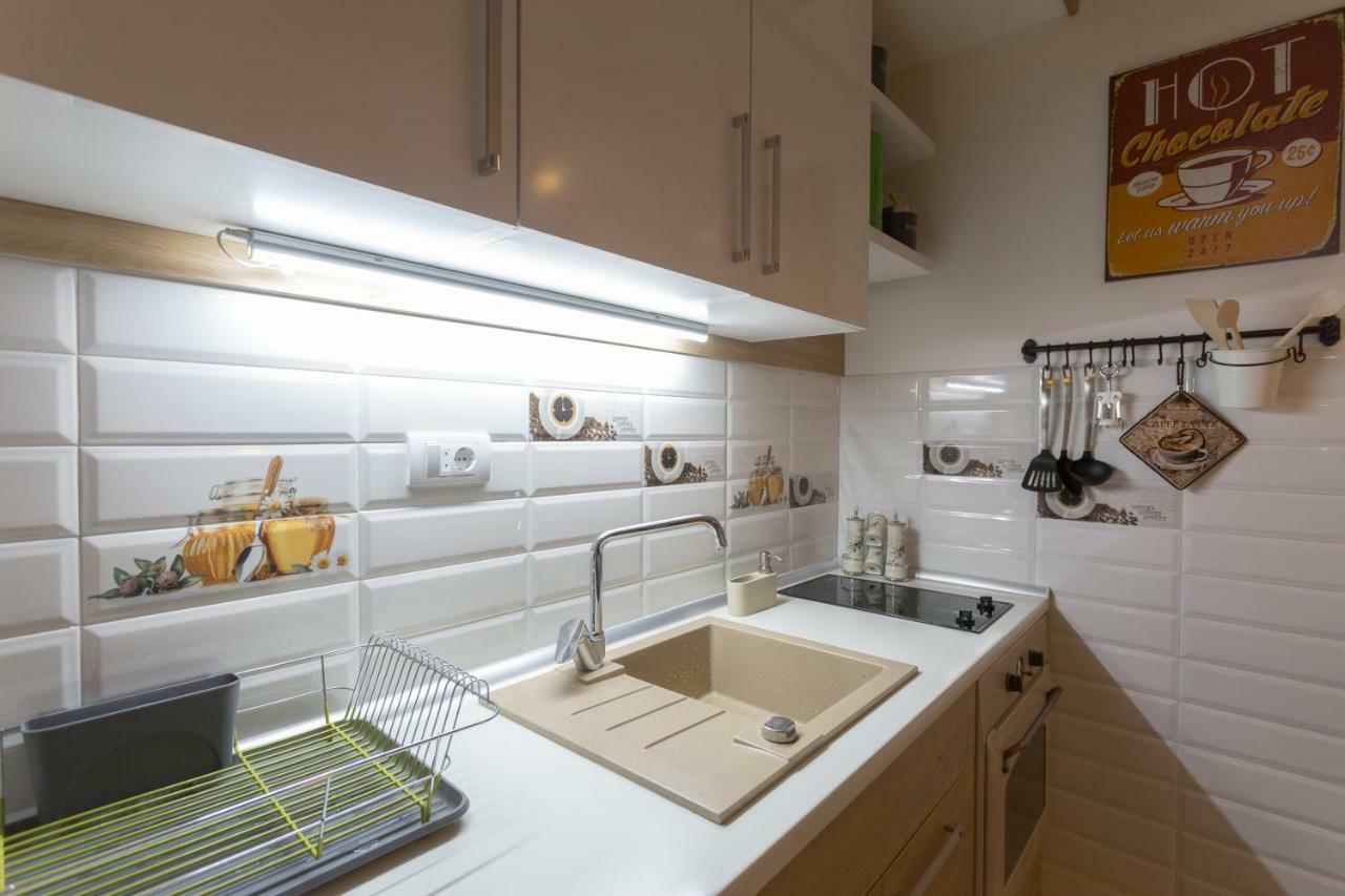 Cosmopolitan One Apartment Belgrado Buitenkant foto